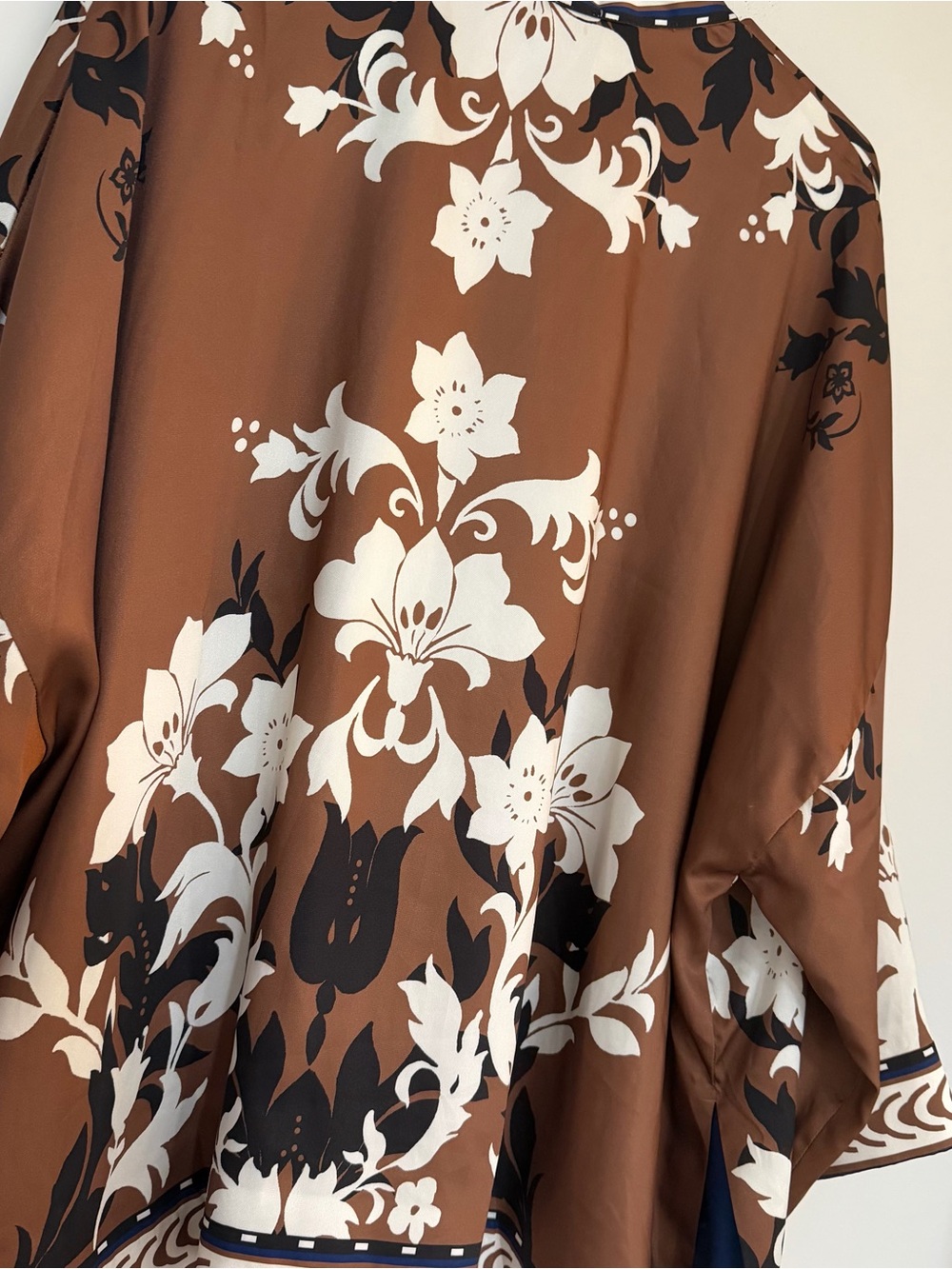 Chico's Brown Floral-Print Open Kimono with Navy Interior-Size L/XL - Picture 5 of 12